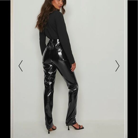 Fitted Vinyl Pants
NA-KD Party,Black - Picture 3 of 11